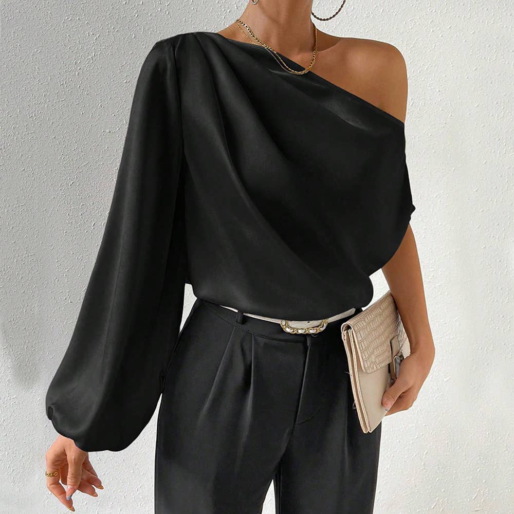 Slanted neck loose-fitting off-the-shoulder top: BLACK / (M) 1