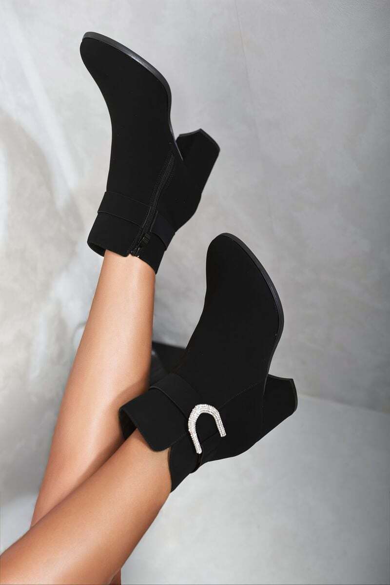 Rhinestone Buckle Chunky Block Heeled Boots-Black / 4
