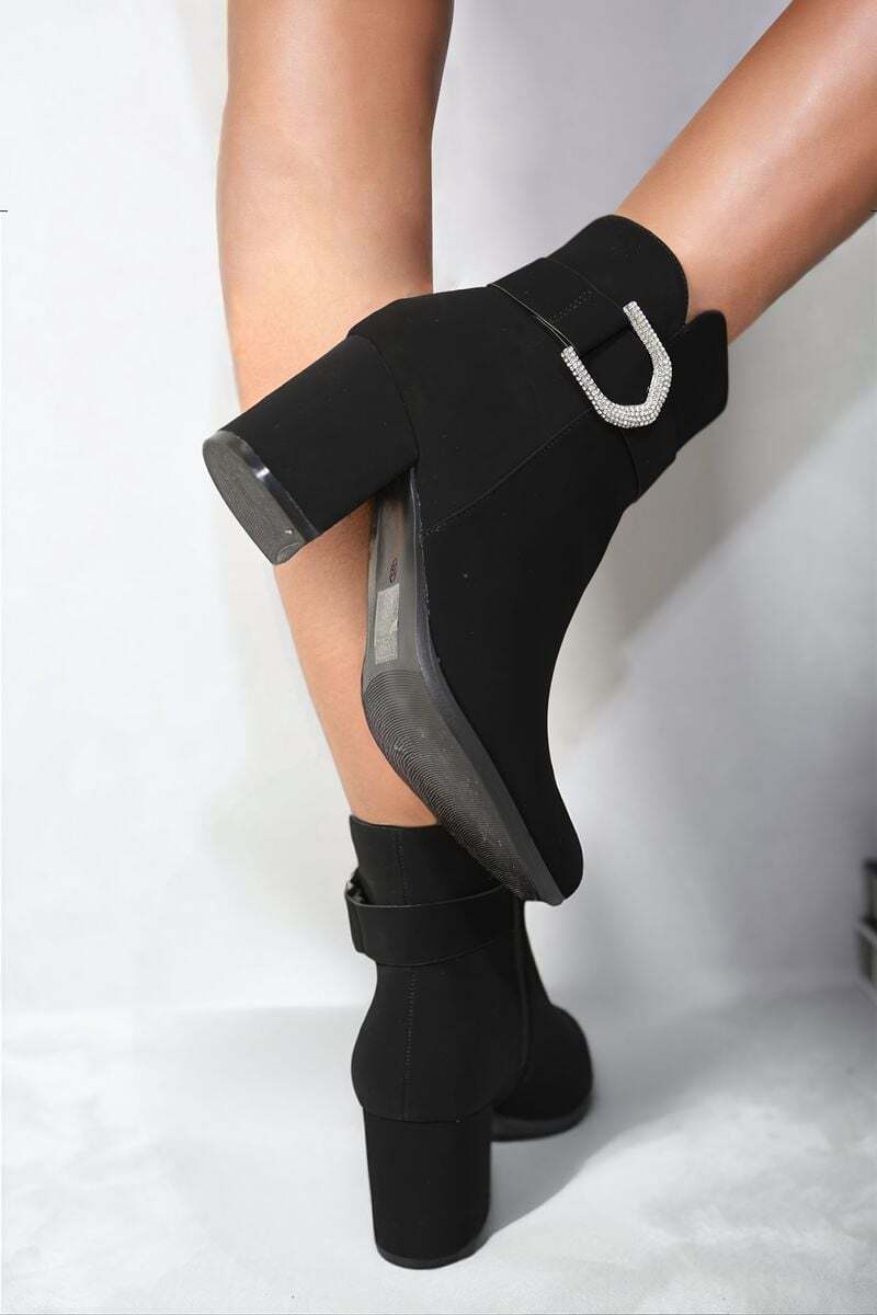 Rhinestone Buckle Chunky Block Heeled Boots-Black / 4